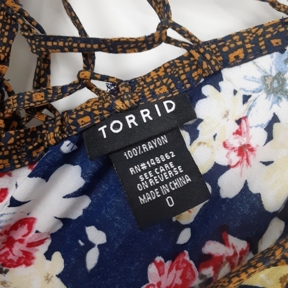 Torrid | Challis Lace Up Back Top - Picture 6 of 8